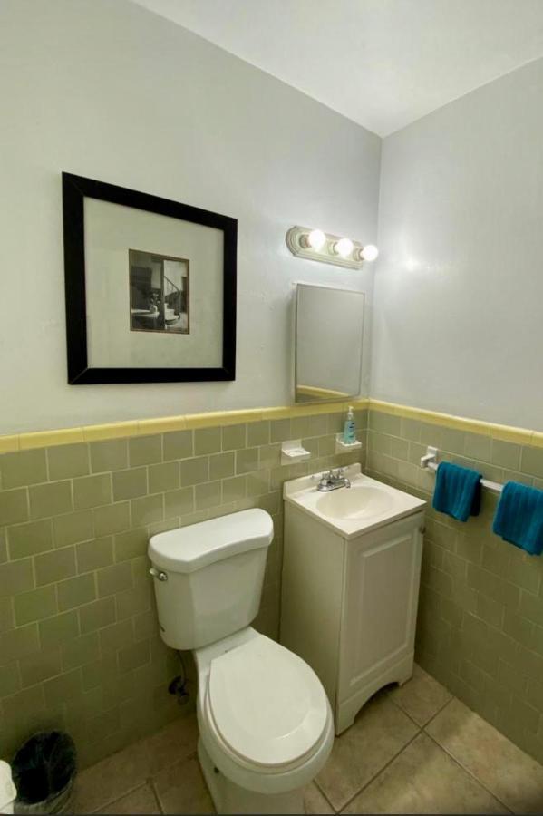 Hallandale Beach Motel With Free Parking And Full Kitchen ! No Extra Fees! Accepting Cash! Exterior foto